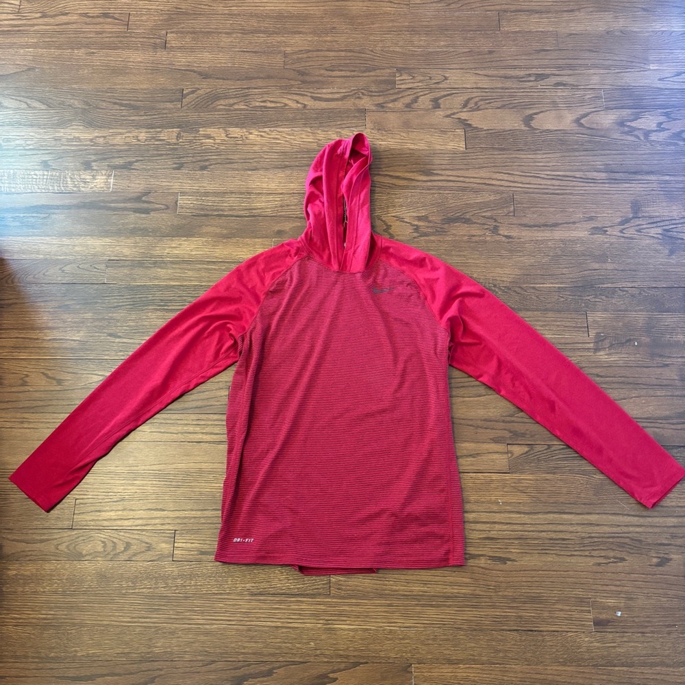 Nike Large Red Dri-Fit Hooded Pull Over